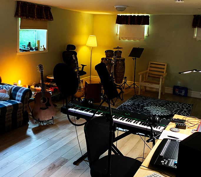 studio 2 sq 1